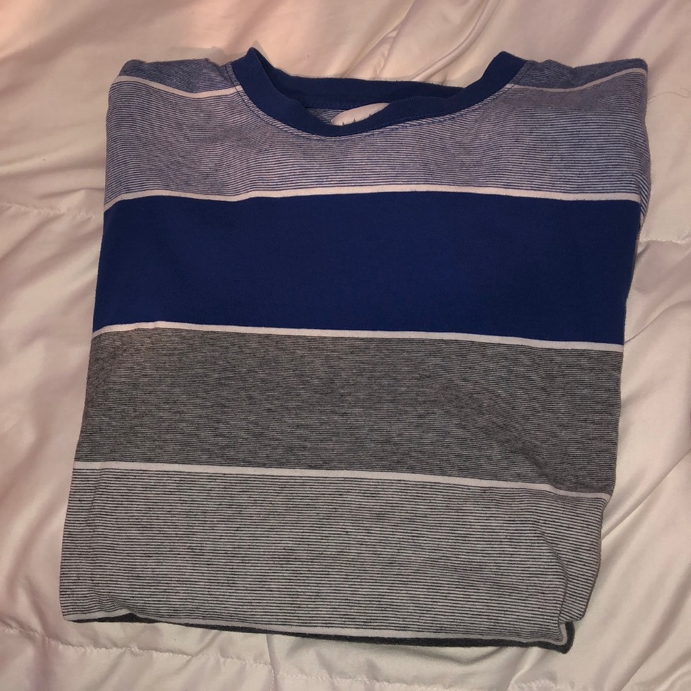 Men’s long sleeve shirt